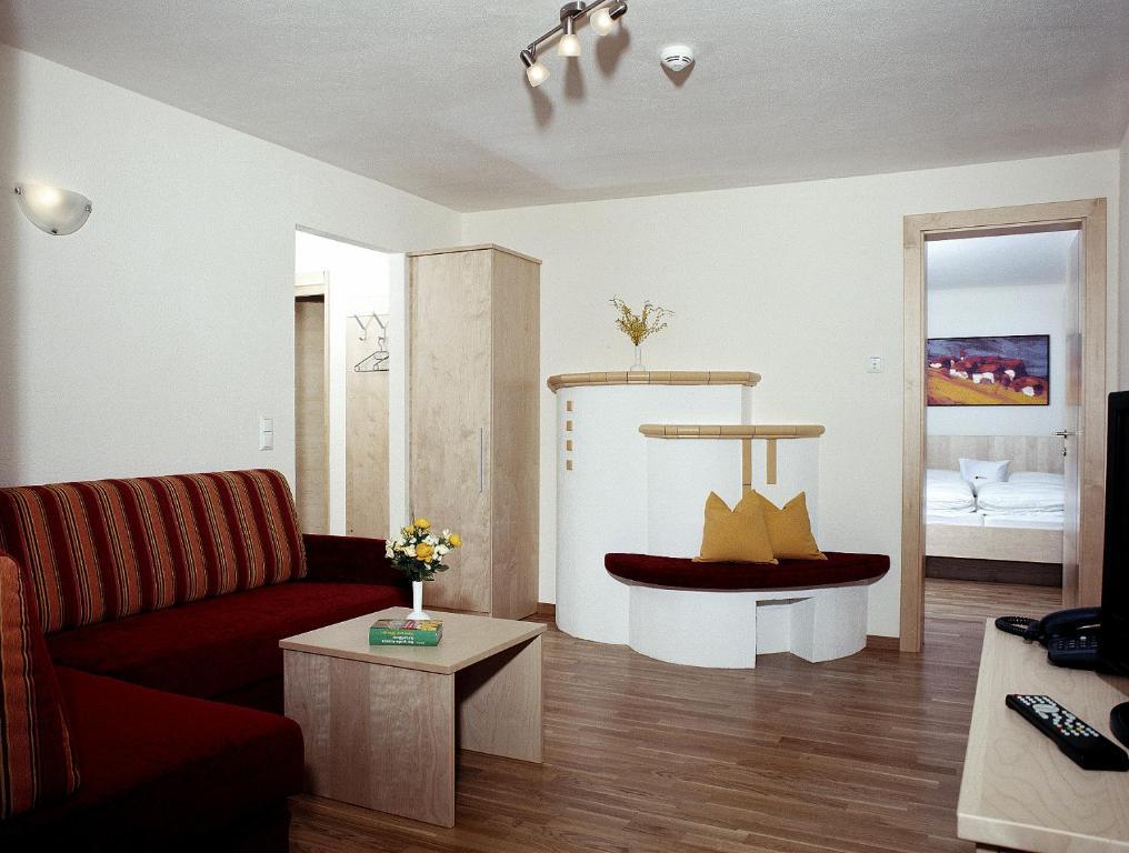 Apart Hotel Sonnhof Ladis Zewnętrze zdjęcie